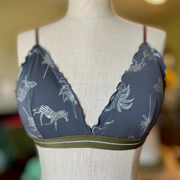 H&M Bikini top NWOT - Picture 1 of 6